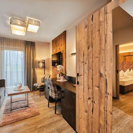 Aparthotel Bergland เซิลล์ ภายนอก รูปภาพ