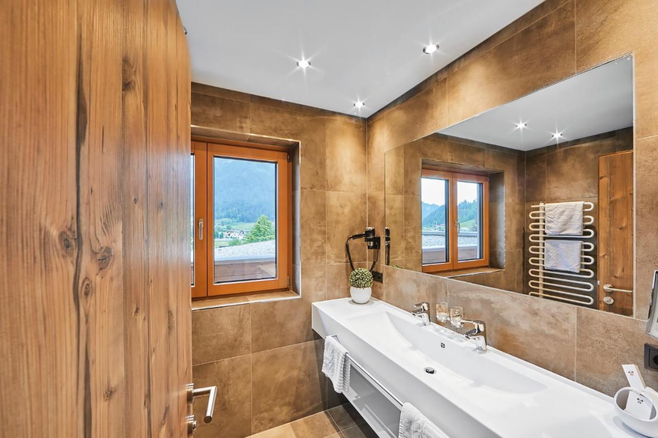 Aparthotel Bergland เซิลล์ ภายนอก รูปภาพ